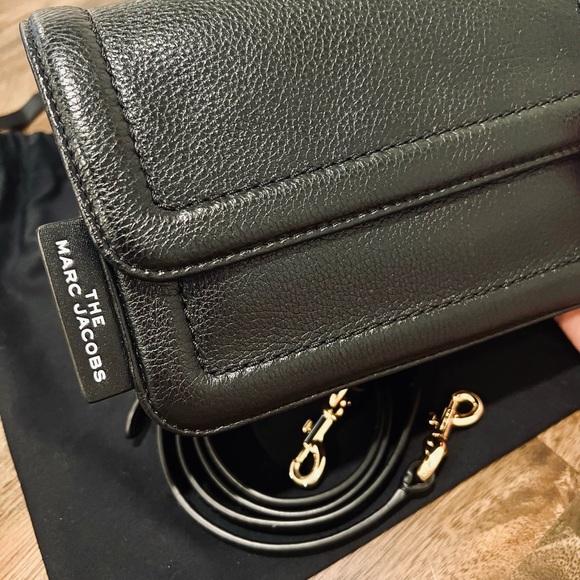 MARC JACOBS Mini Cushion Leather Shoulder/Crossbody Bag - Picture 6 of 11